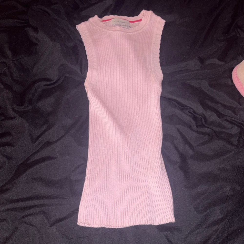 Pink Sleeveless Ribbed Top